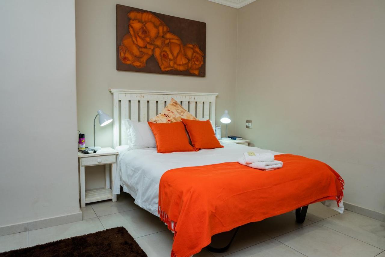 Riverbank Lodge Ъпингтън Екстериор снимка